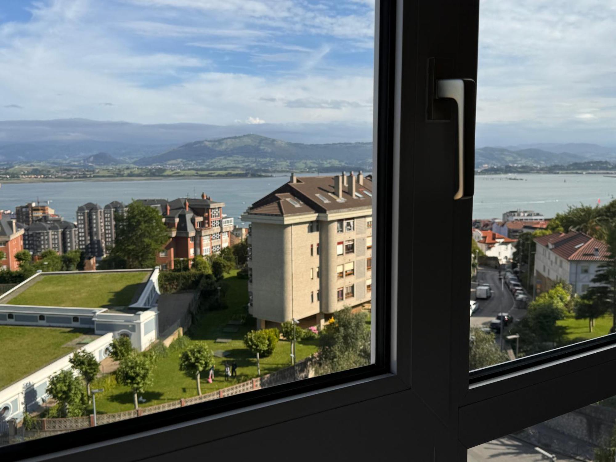 Apartamento Con Vistas ซานตานเดร์ ภายนอก รูปภาพ