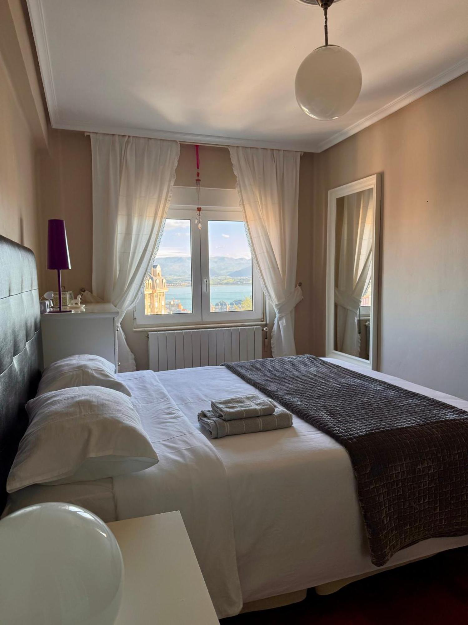 Apartamento Con Vistas ซานตานเดร์ ภายนอก รูปภาพ